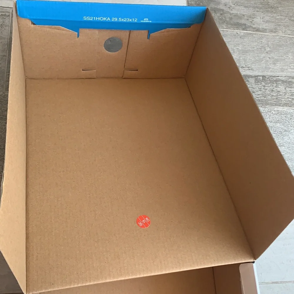 New - REI Hoka Shoe Box New Gift Wrap